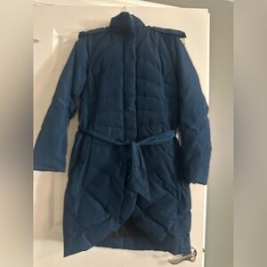 Lands' End Women's teal down Puffer Coat with Belt and detachable hood.